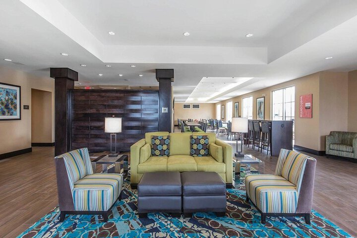 Hotel Interior 7 of 27