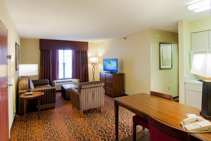 Room 42 of 60
