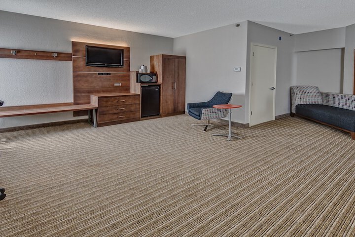 Room 29 of 47