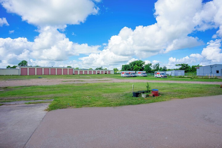Property Grounds 81 of 81