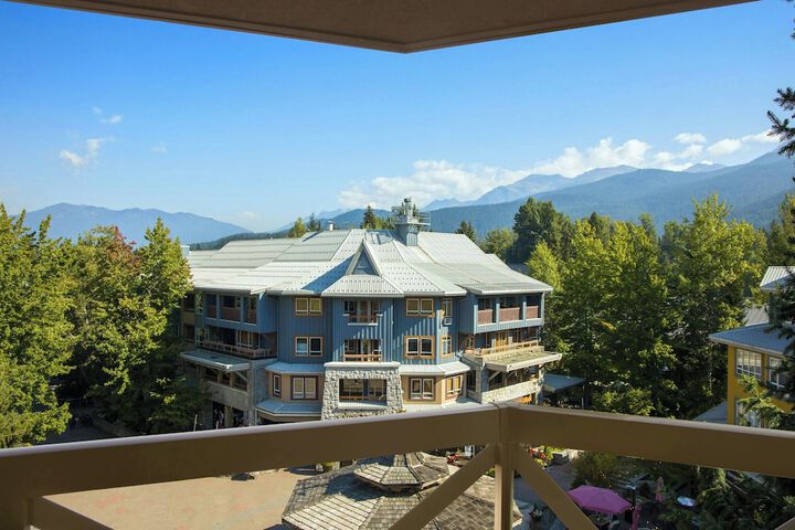 Delta Hotels by Marriott Whistler Village Suites