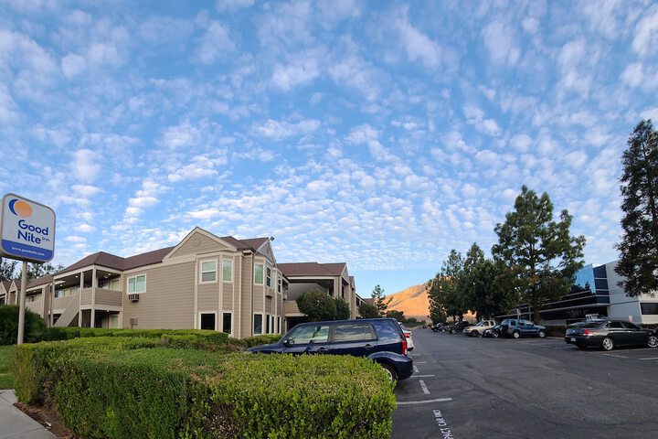 Good Nite Inn - Calabasas