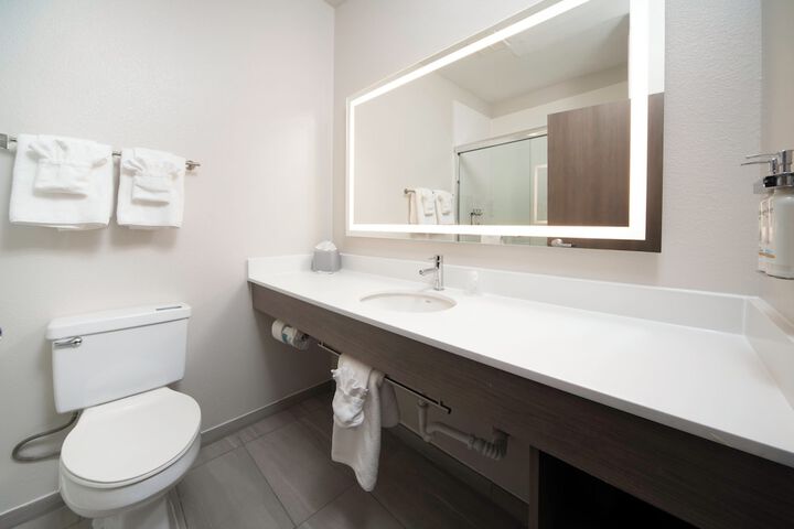 Holiday Inn Express Hotel & Suites Canyon by IHG