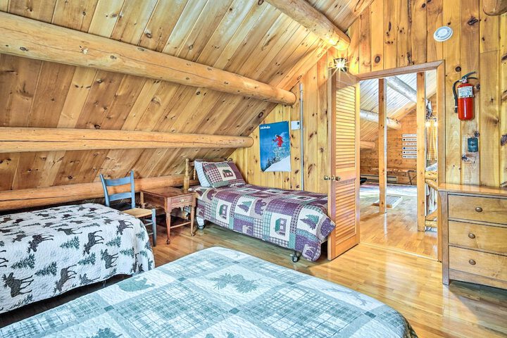 Andover Cabin Retreat w / Hot Tub & Fireplace!