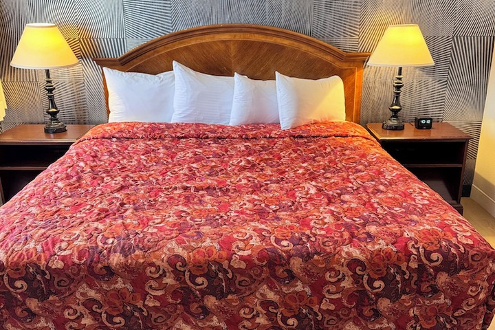 Room 26 of 41