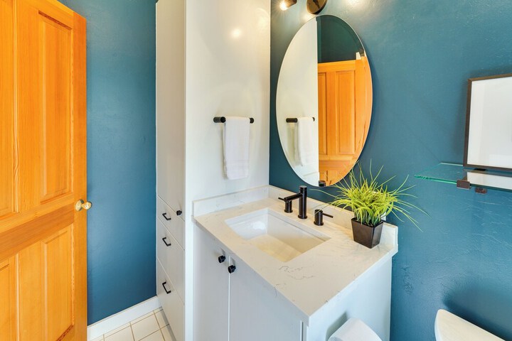 Walk to Main St. & Lifts: Ketchum Townhouse!