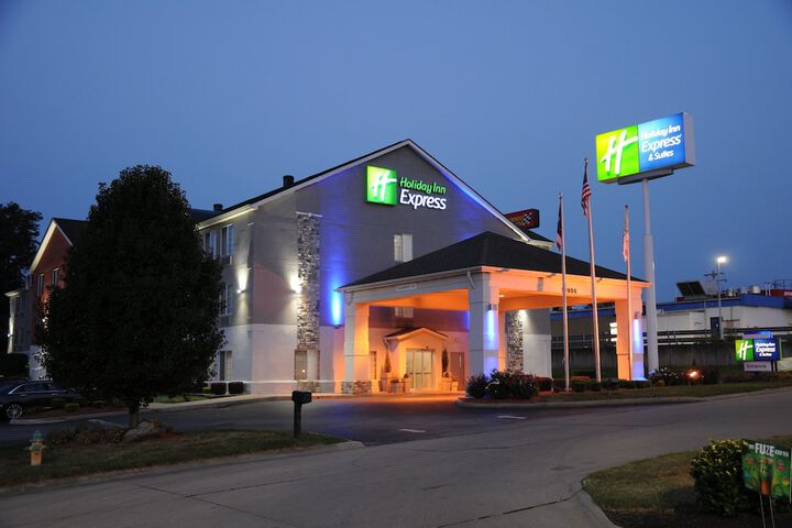 Holiday Inn Express Hotel & Suites Harrison by IHG