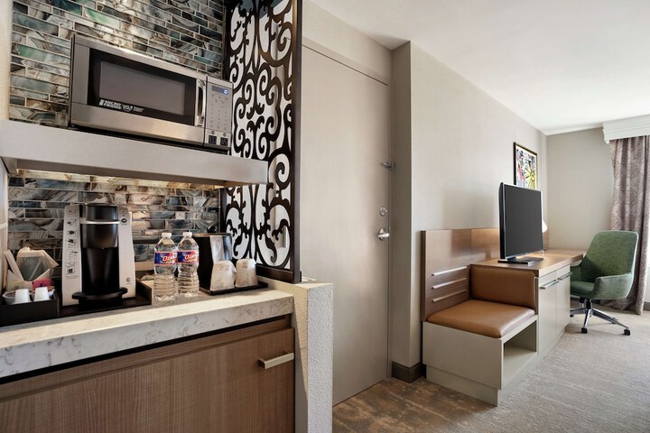Room 41 of 70