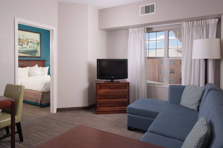 Room 22 of 49