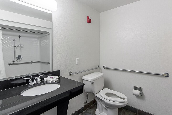 Room 20 of 28