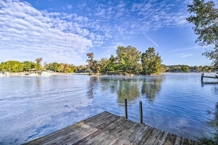 Chickamauga Lake Vacation Rental w / Boat Dock!