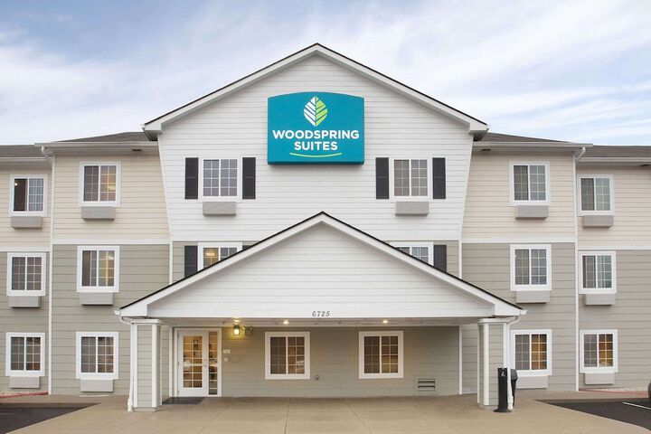 Hotel 3 of 25