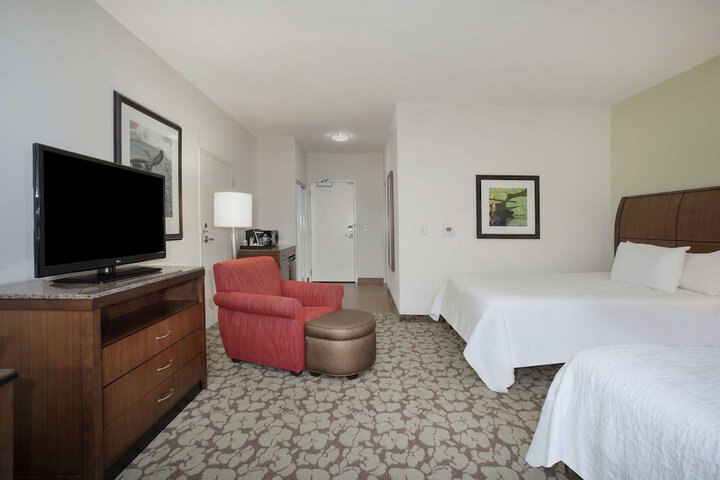 Hilton Garden Inn Lincoln Downtown / Haymarket