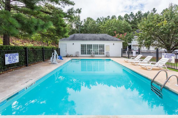 Pool 6 of 32