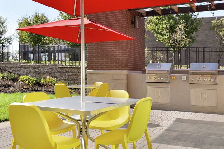 Terrace/Patio 36 of 38