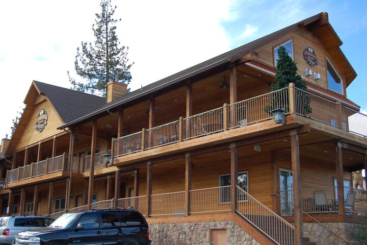 Robinhood Resort