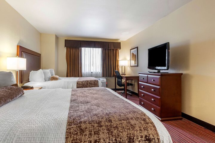 Room 15 of 44