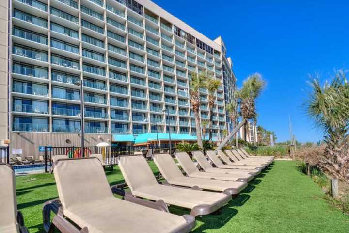 Hotel 10 of 141