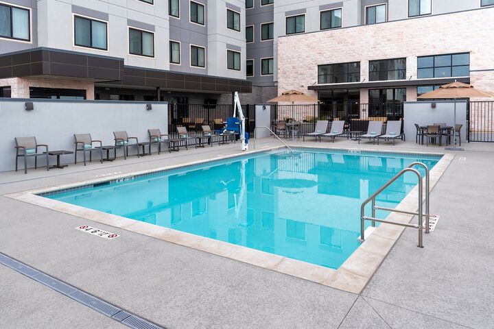 Pool 4 of 48