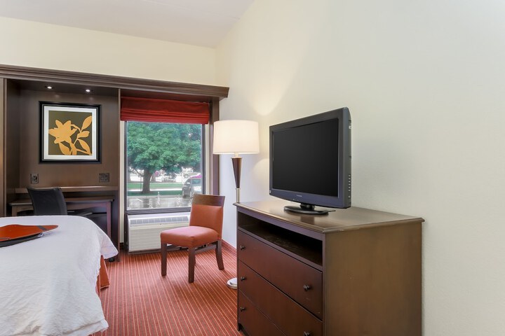 Hampton Inn Champaign / Urbana