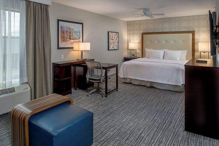 Room 14 of 42