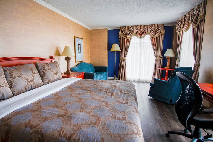 Room 70 of 128