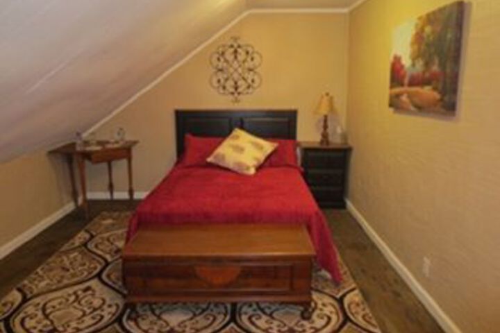 Stoltzfus Bed & Breakfast