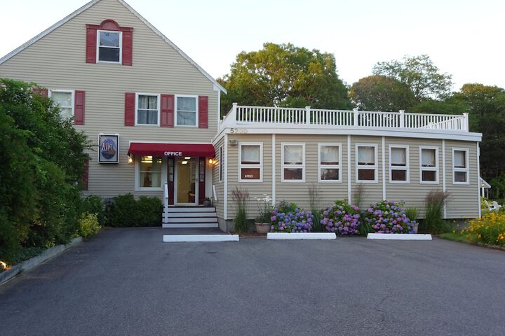 Hotel 2 of 37