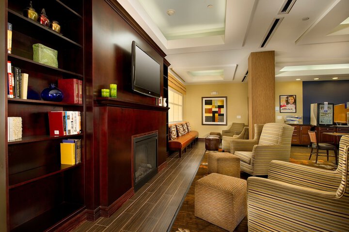 Hotel 4 of 48