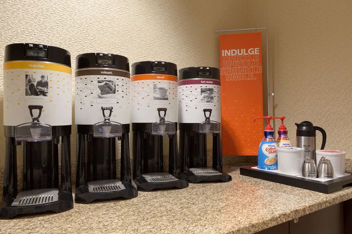 Hampton Inn & Suites Hartford / East Hartford