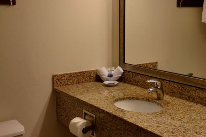 Best Western Pony Soldier Inn - Airport