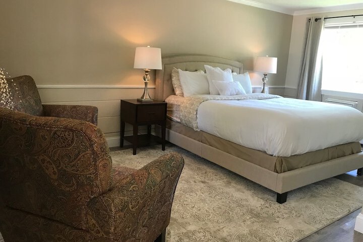 Room 59 of 106