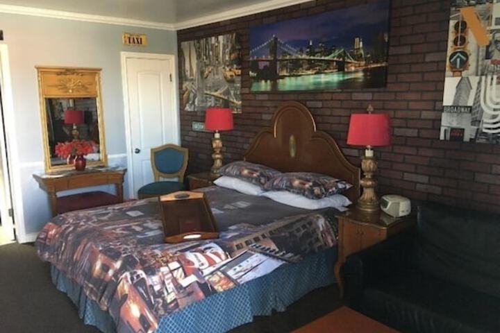 Travel Inn & Suites