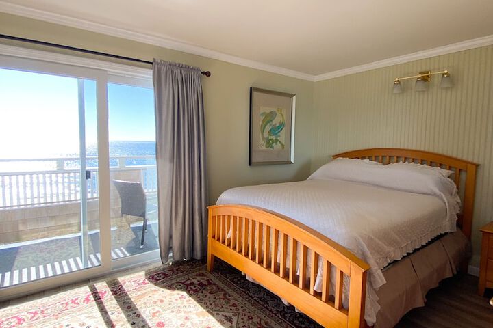 Room 125 of 230