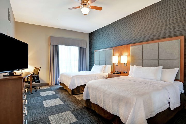 Room 33 of 51