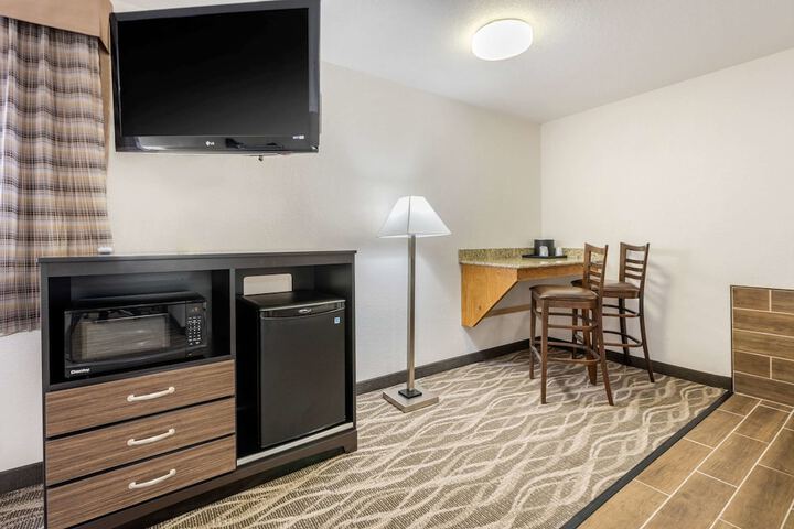 Room 29 of 65