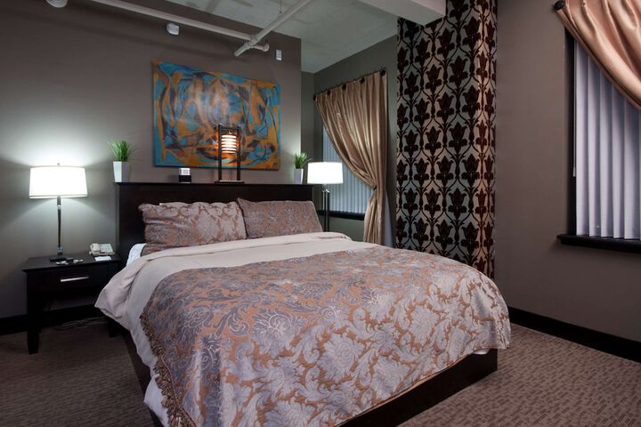 Room 25 of 65