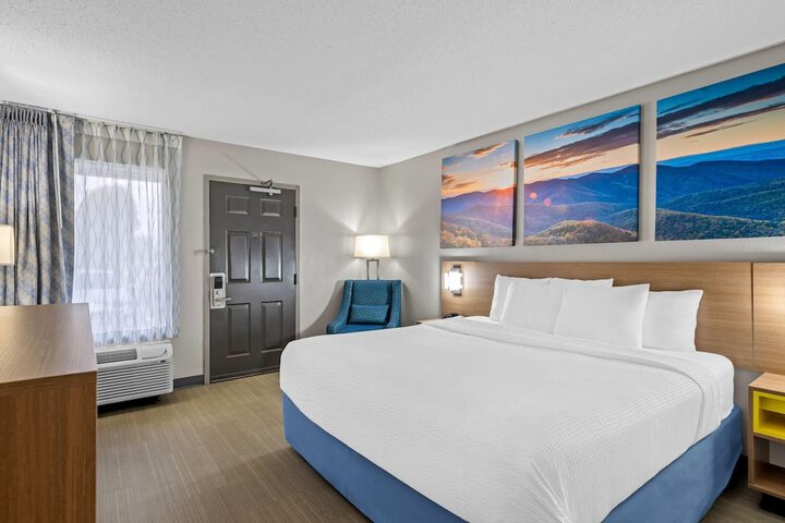 Days Inn by Wyndham Chattanooga / Hamilton Place