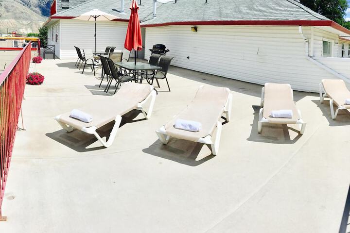 Terrace/Patio 34 of 38