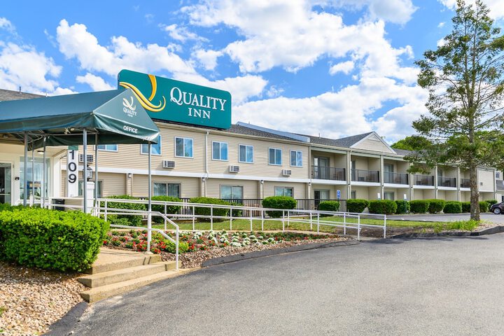Quality Inn Bourne - Cape Cod