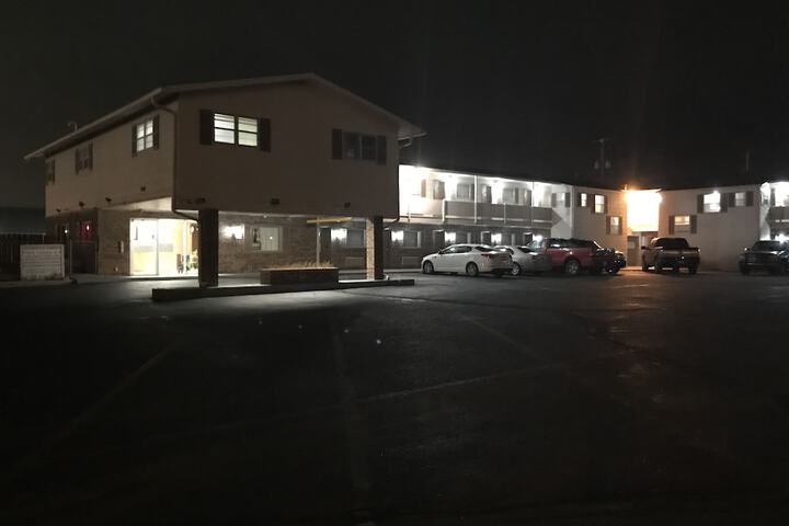 Hotel 2 of 35