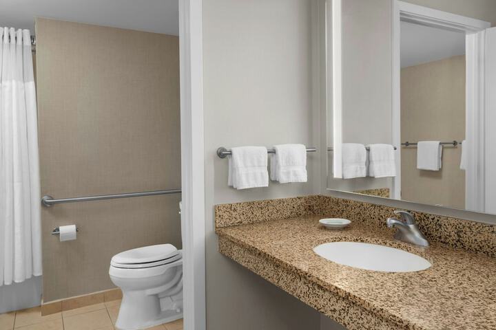Residence Inn by Marriott Los Angeles Burbank Downtown