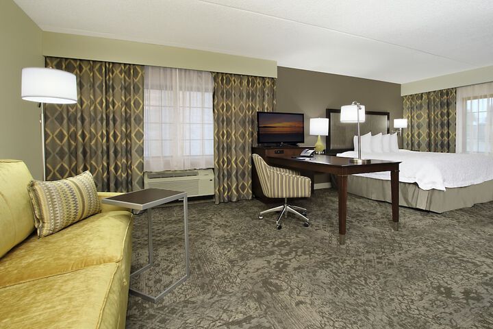 Room 44 of 73