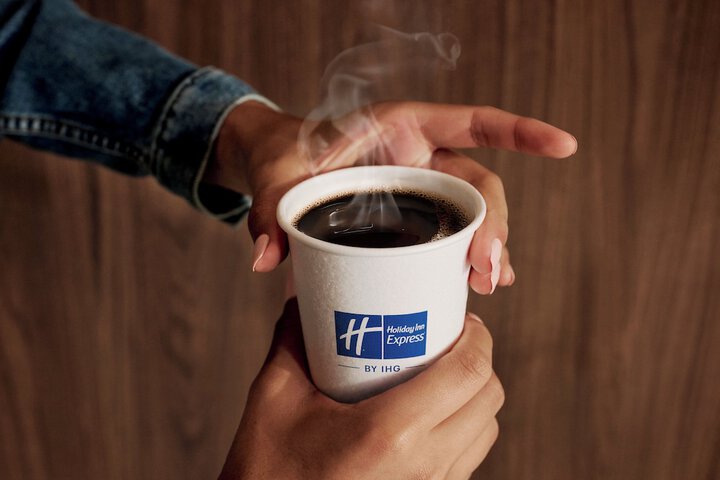 Holiday Inn Express and Suites Mason City by IHG