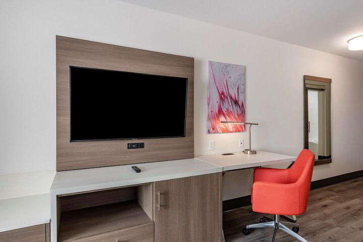 Room 55 of 71