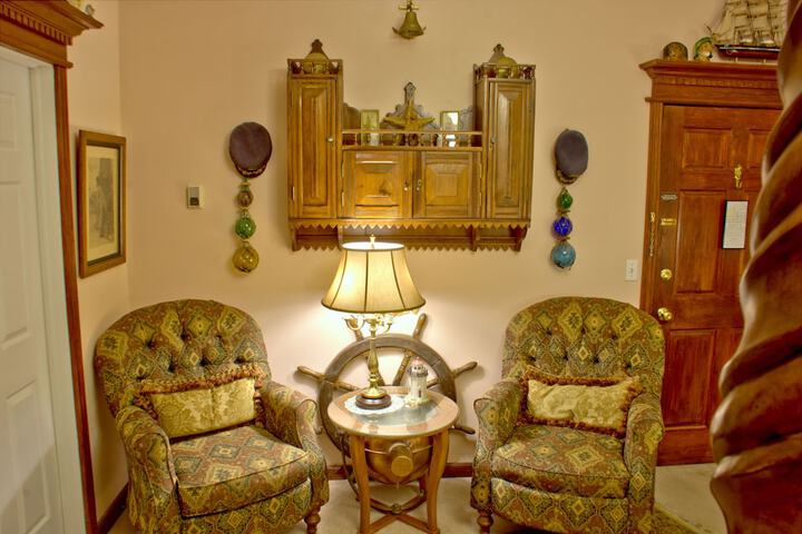 Room 126 of 171