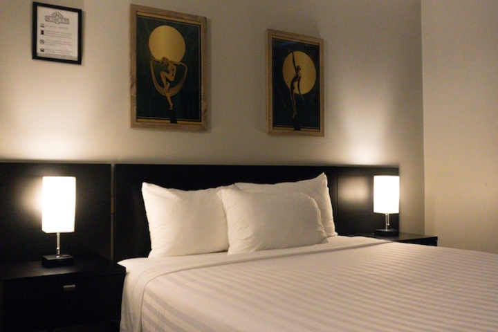 Room 16 of 53