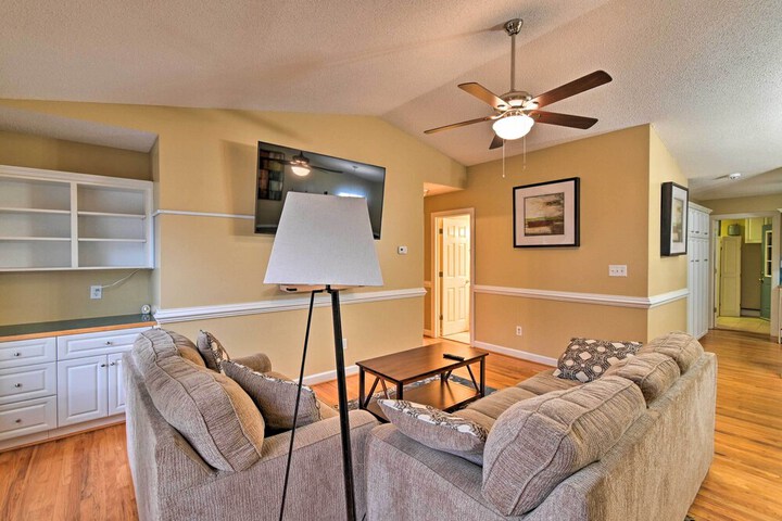 Pet-friendly Lillington Abode 1 Mi to River