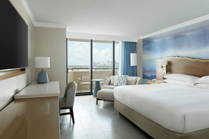 Room 51 of 115