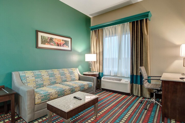 Room 18 of 49